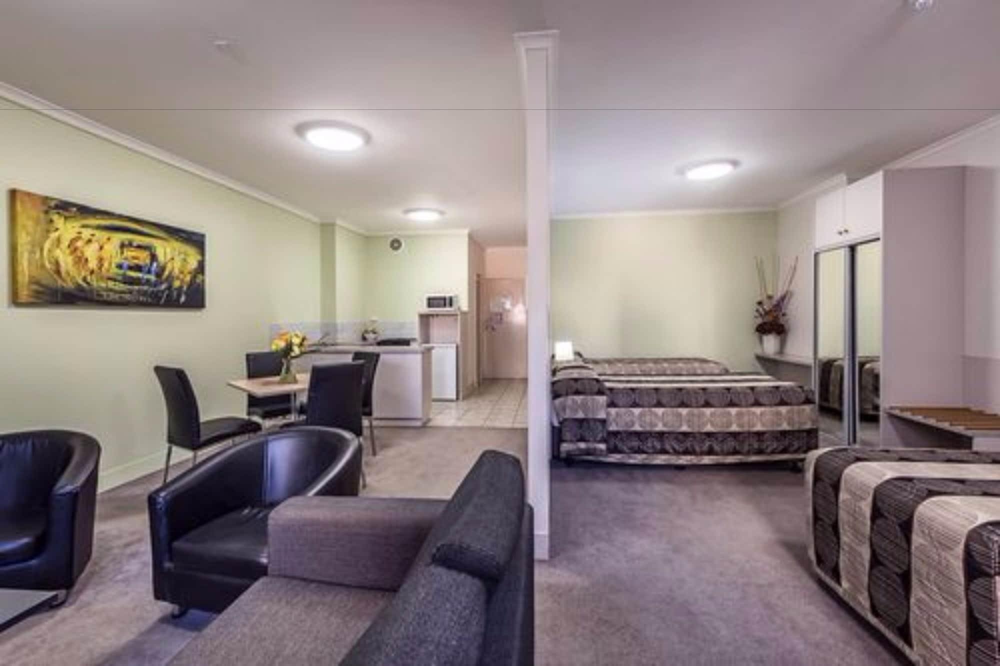 Comfort Inn & Suites Goodearth פרת'' מראה חיצוני תמונה